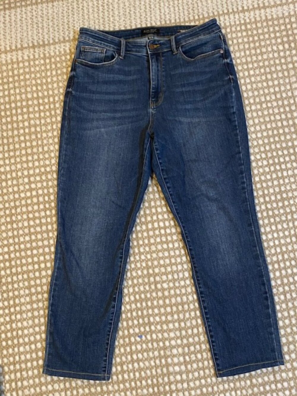 Judy Blue Los Angeles Slim Fit Jeans | Size 13/31
